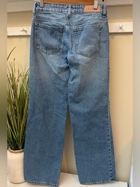 Pacsun Zoe Girlfriend Baggy Wide Leg Medium Blue Jeans Size 22 & 30” Inseam EUC